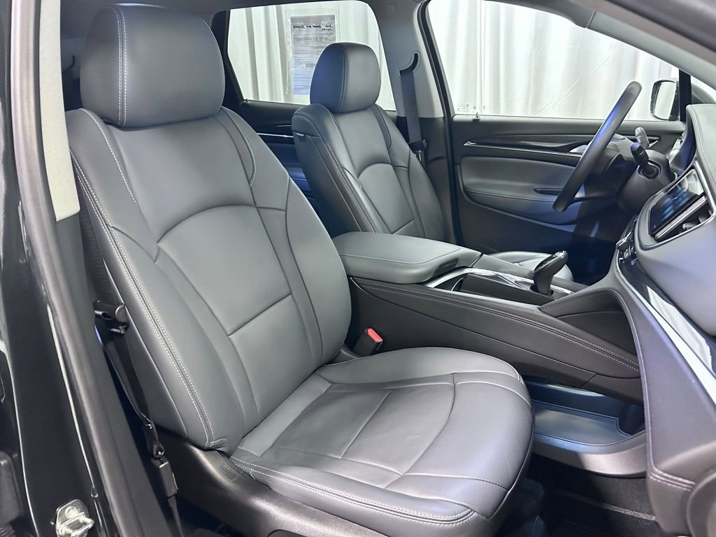 Used 2019 Buick Enclave Essence image 21