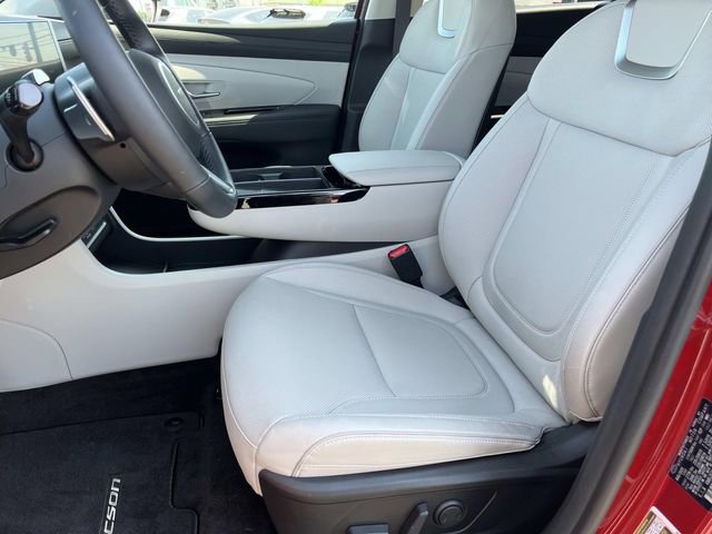 Certified 2025 Hyundai Tucson Limited w/ Tow & Go Package AWD/4WD image 23