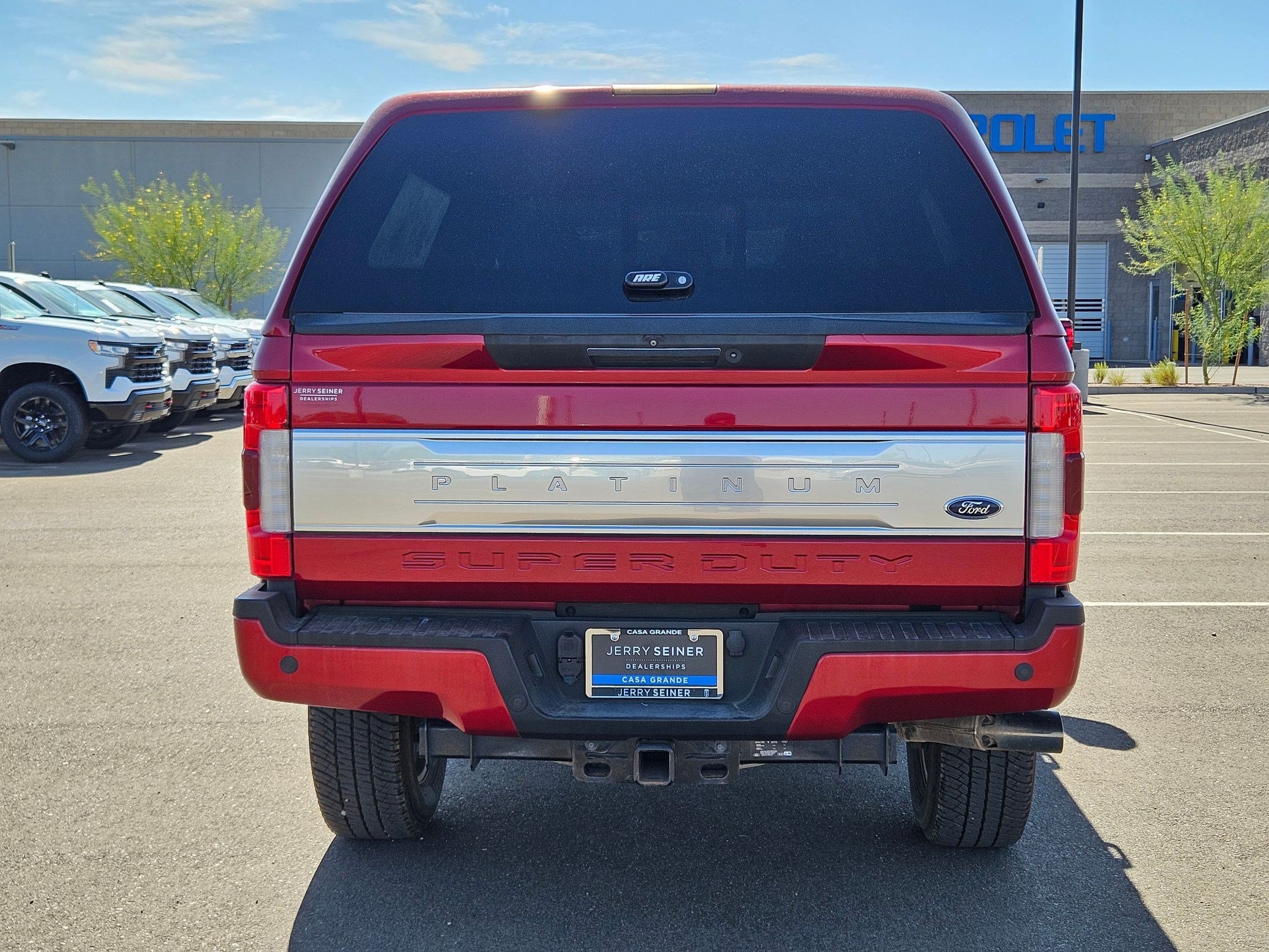 Used 2019 Ford F250 Platinum w/ Platinum Ultimate Package AWD/4WD image 4
