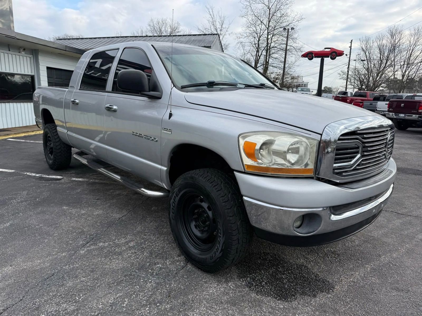 Used 2006 Dodge Ram 1500 Truck SLT image 10