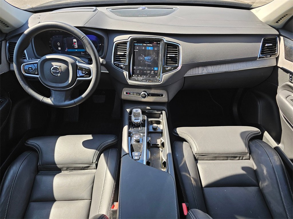 Used 2025 Volvo XC90 T8 Ultra w/ Protection Package image 13