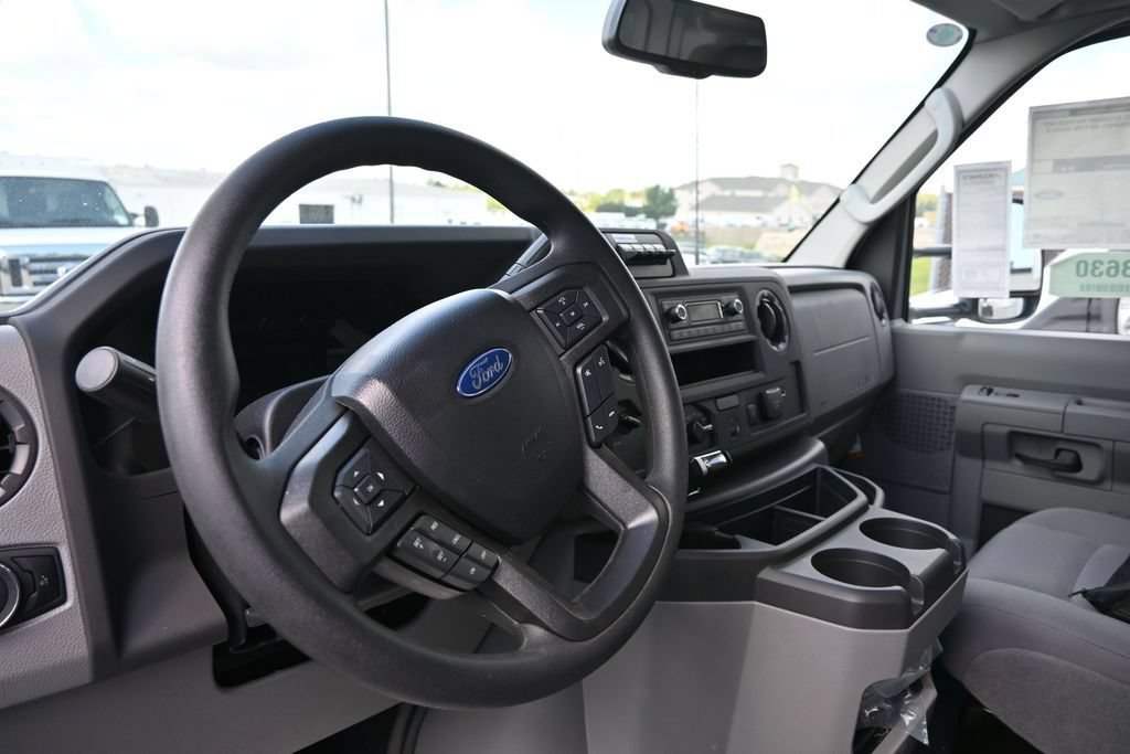New 2025 Ford E-350 and Econoline 350 Super Duty w/ Power Equipment Group RWD image 18