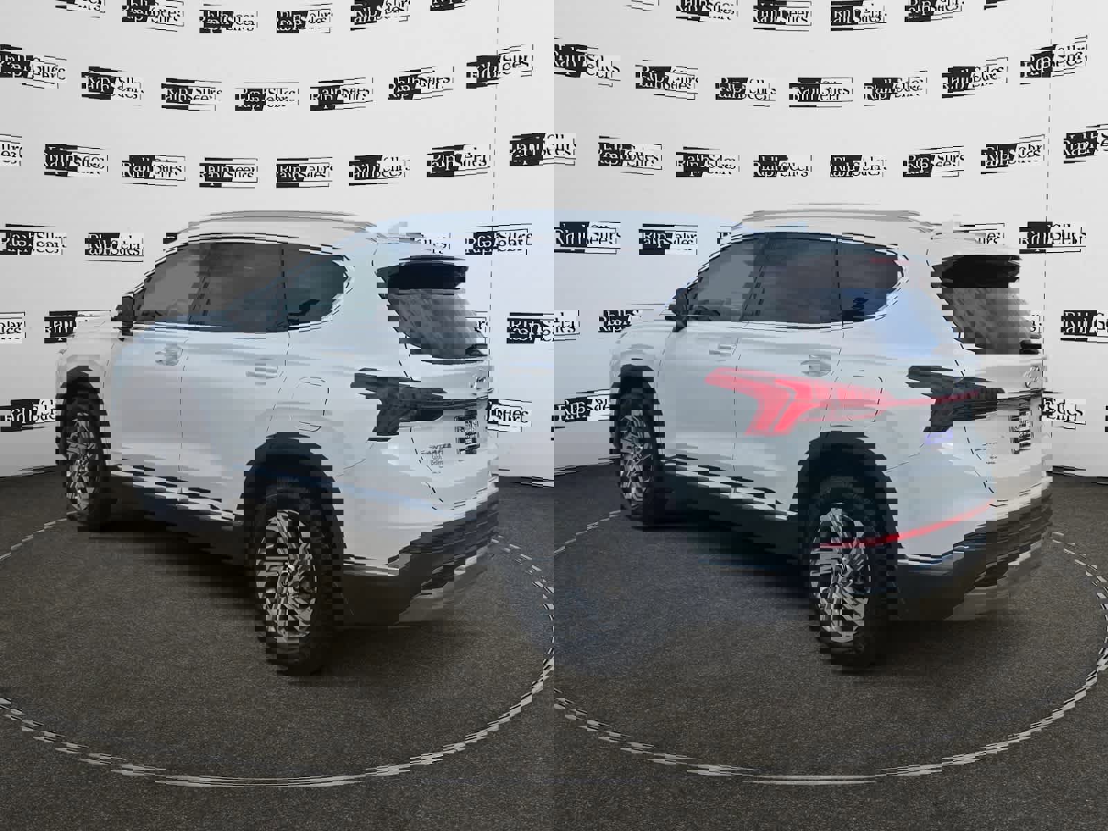 Used 2022 Hyundai Santa Fe SEL w/ Convenience + Premium Package image 4