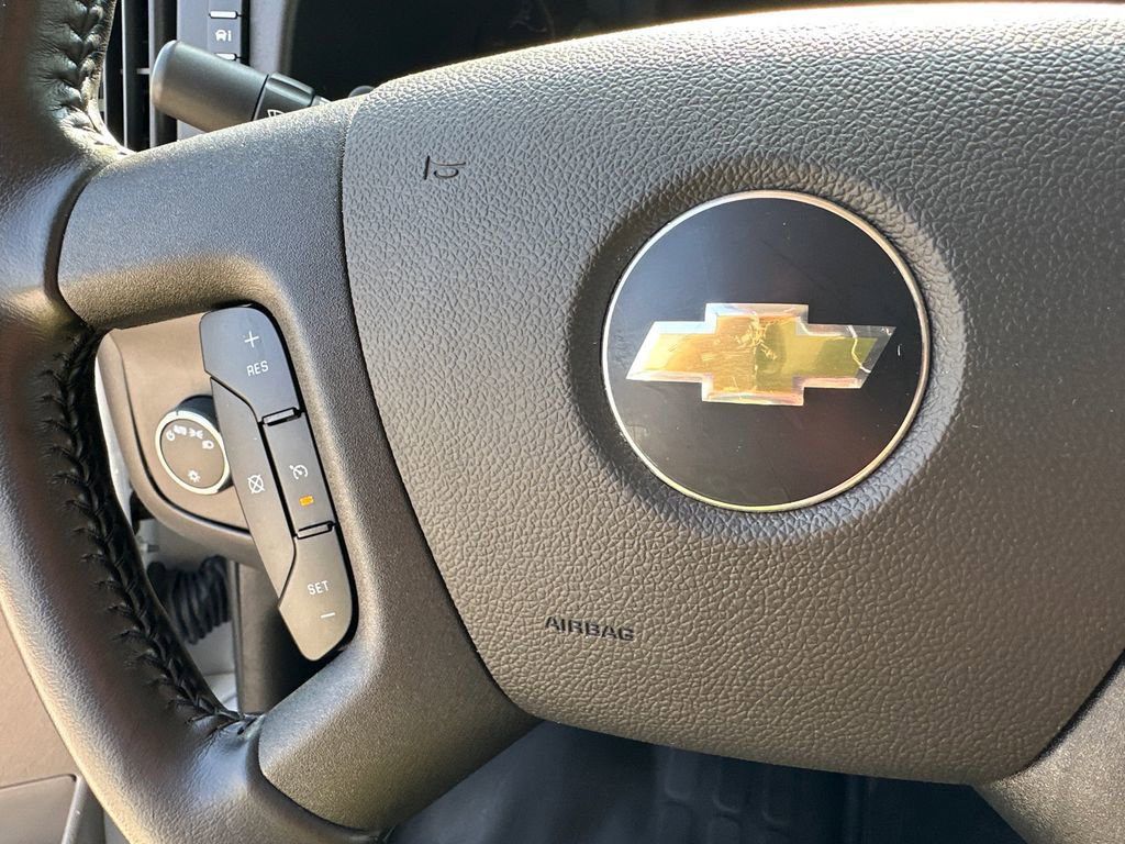 Used 2023 Chevrolet Express 2500 w/ Driver Convenience Package image 21