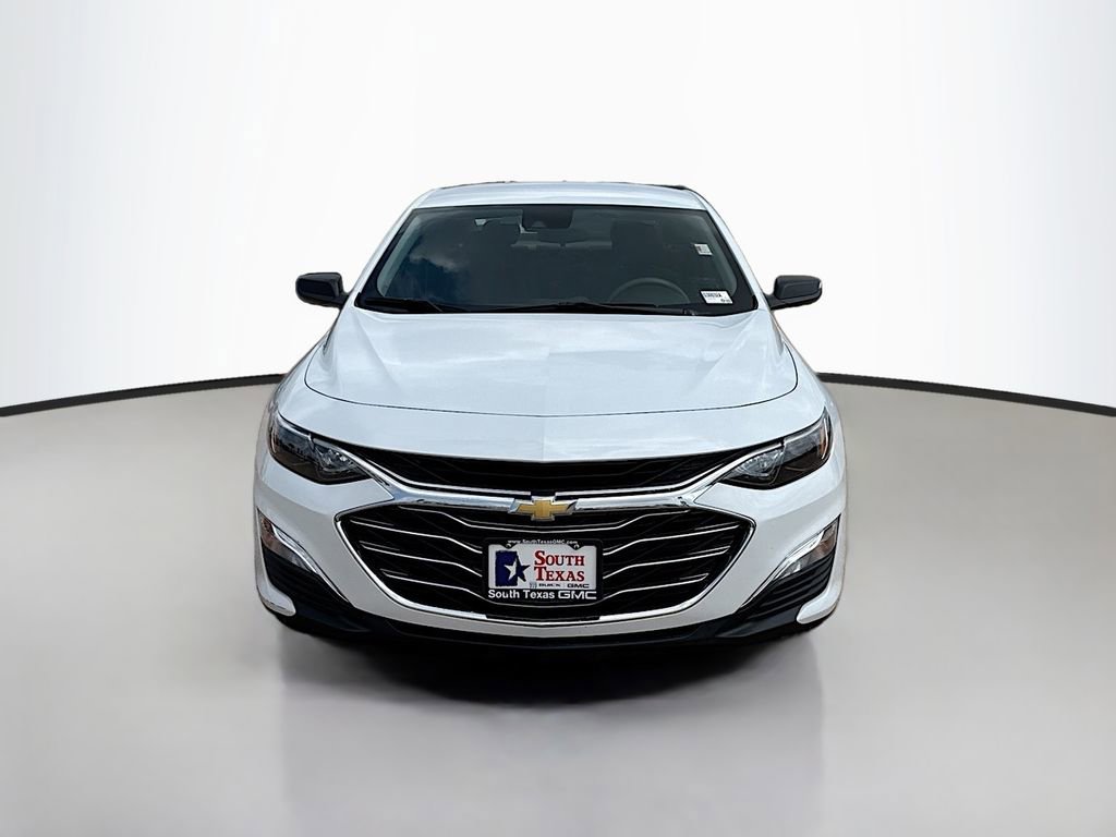 Used 2023 Chevrolet Malibu LS w/ LPO, Floor Liner Package FWD image 2