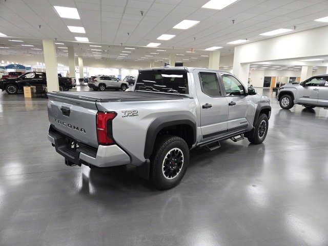 New 2025 Toyota Tacoma TRD Off-Road image 5