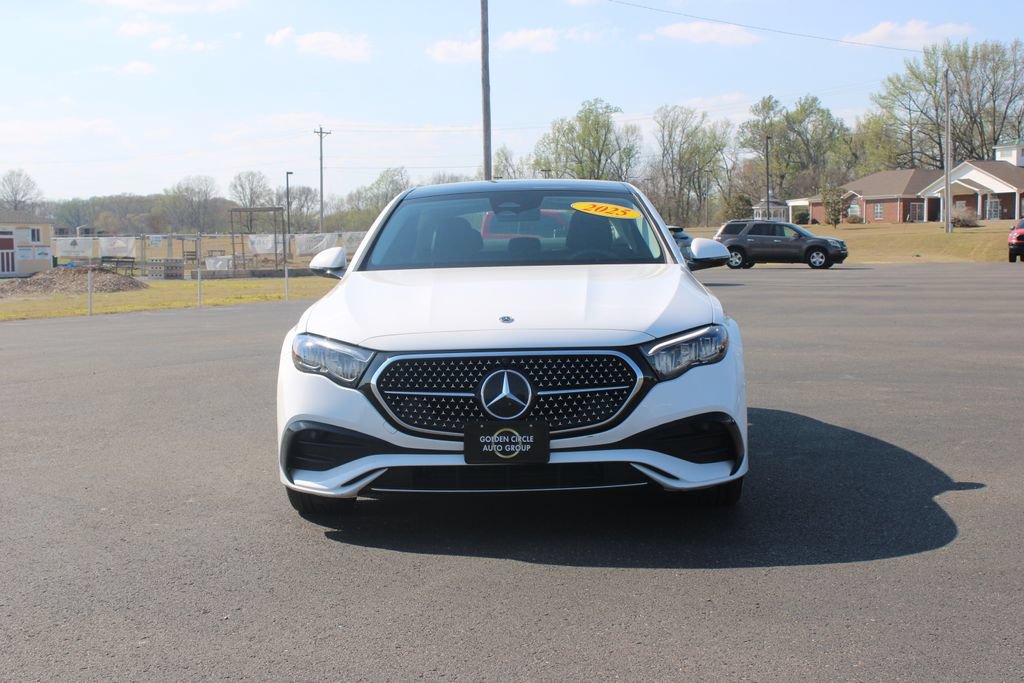 Used 2025 Mercedes-Benz E 350 Sedan image 3
