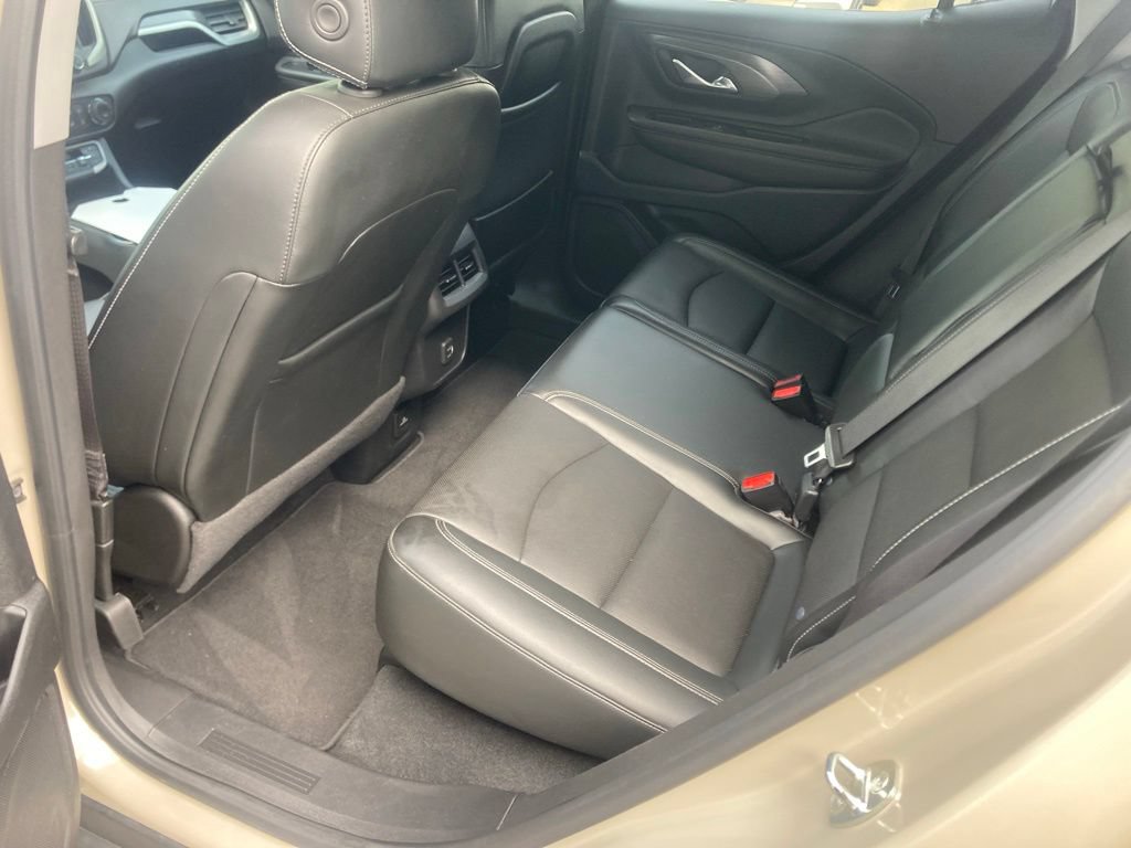 Certified 2023 GMC Terrain SLT w/ Elevation Edition FWD image 13