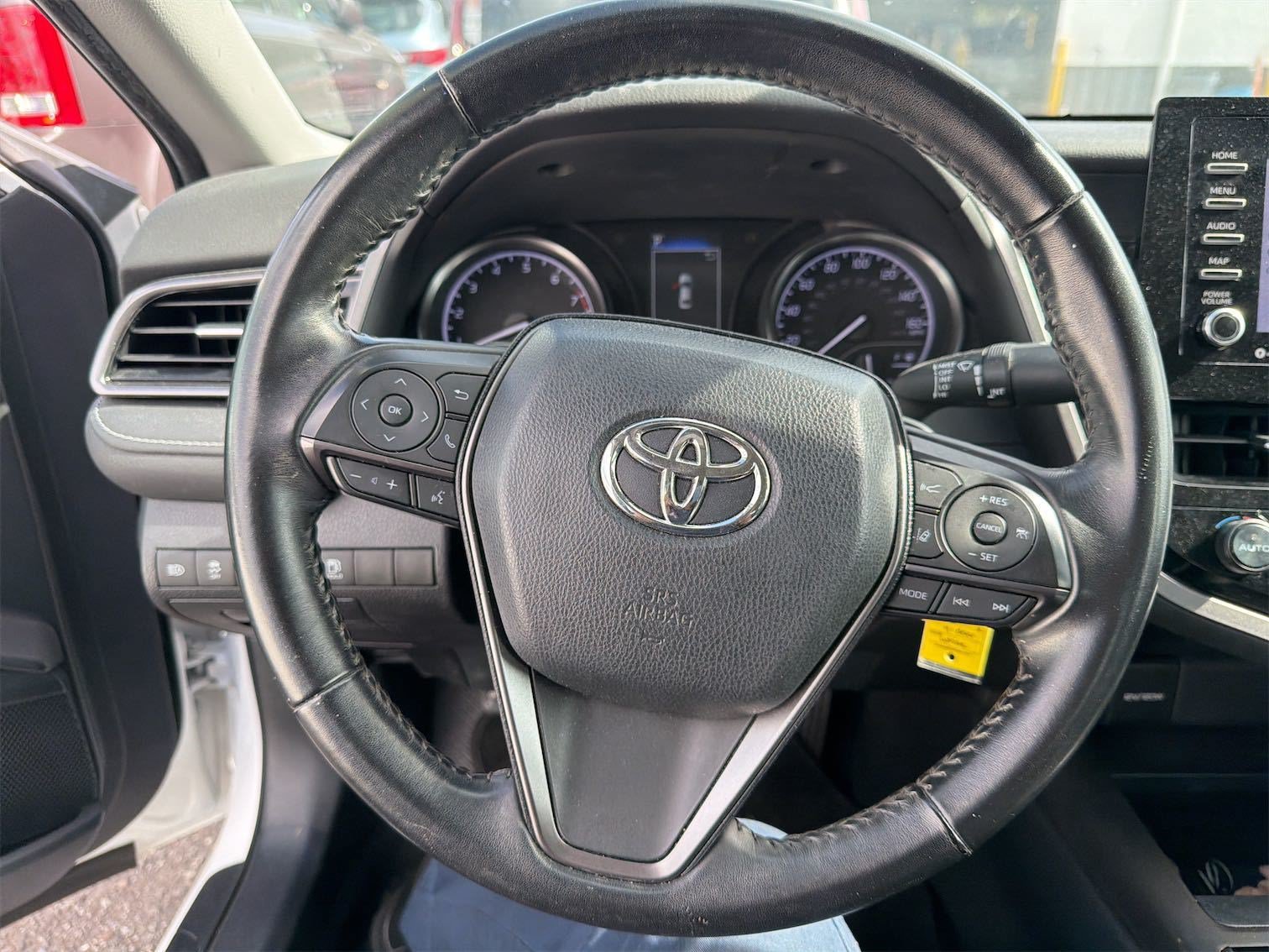 Used 2021 Toyota Camry SE FWD image 10