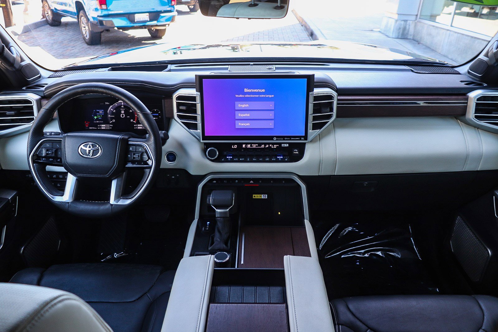 Used 2024 Toyota Sequoia Capstone image 17