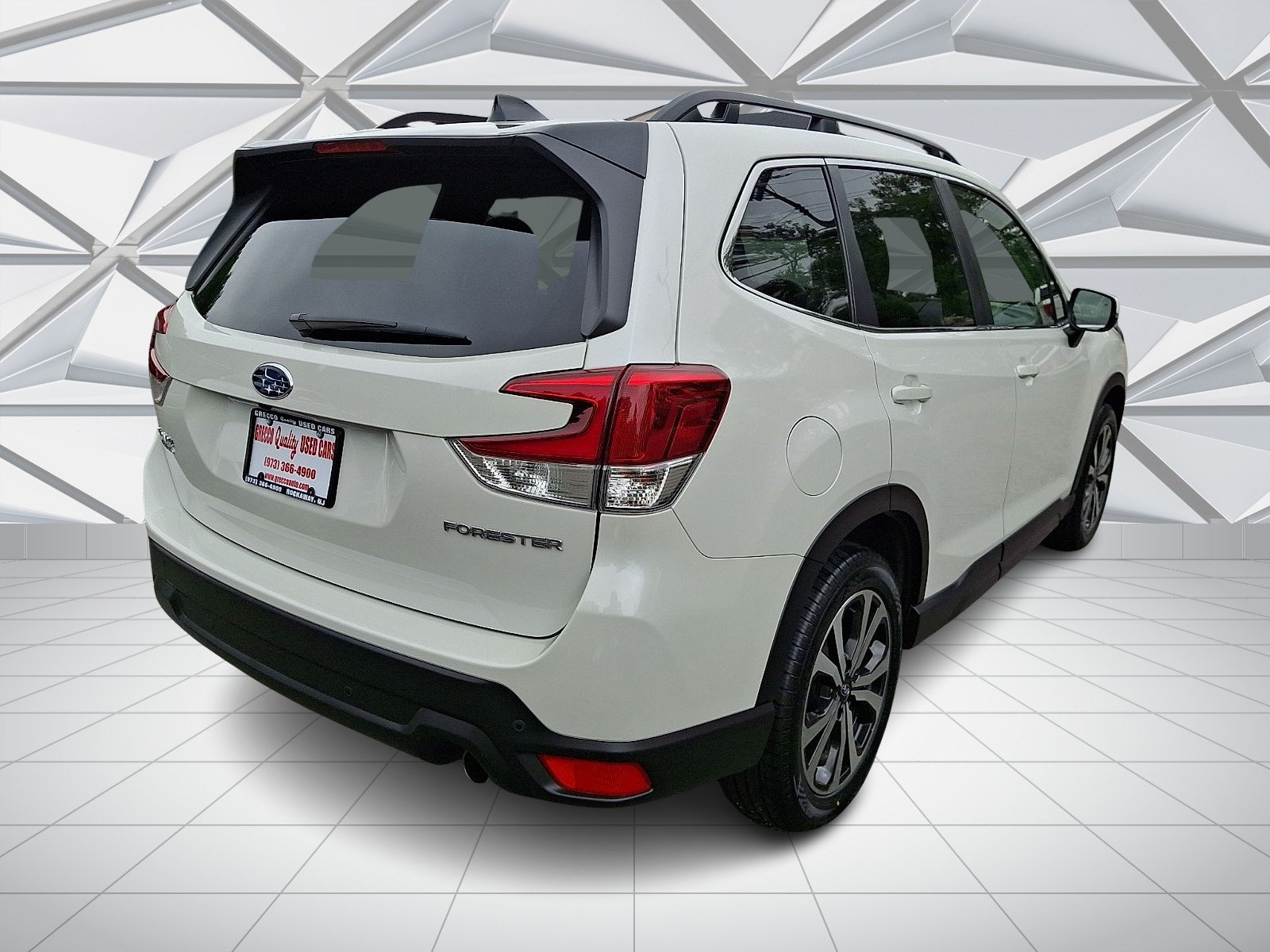 Used 2024 Subaru Forester Limited AWD/4WD image 10