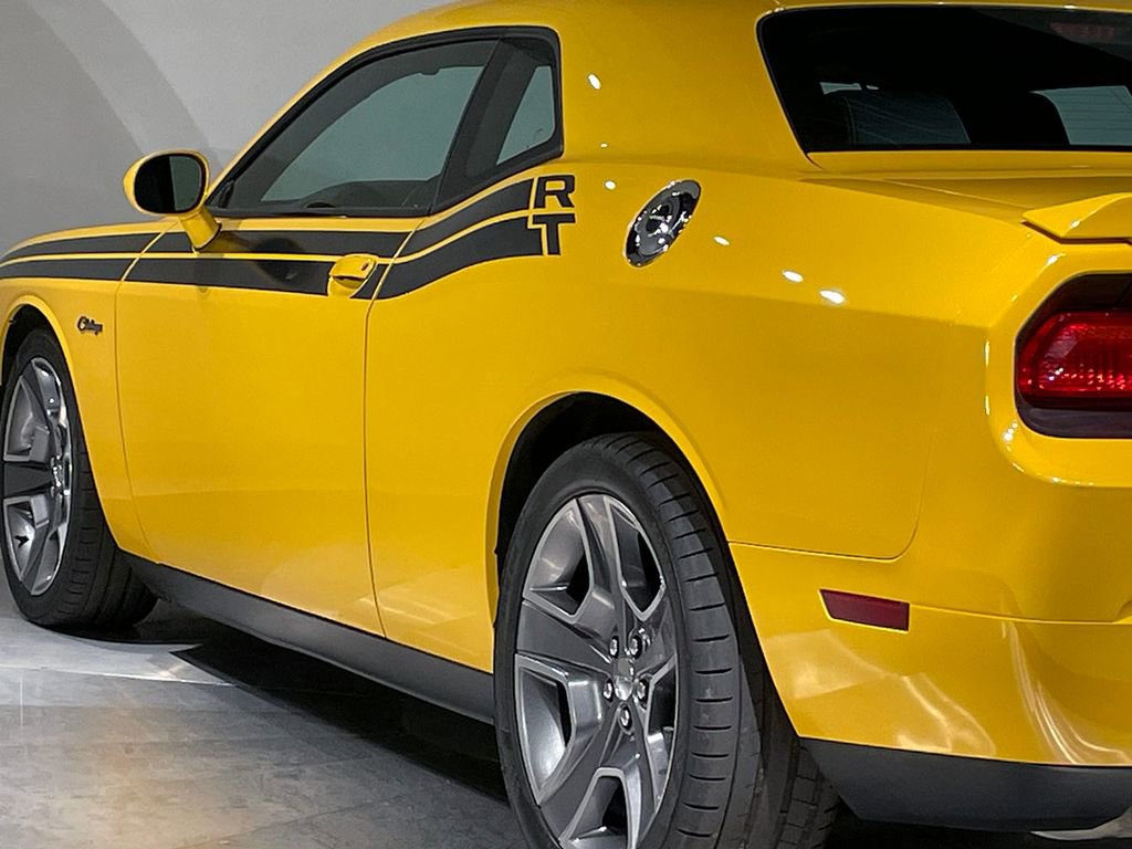 Used 2012 Dodge Challenger R/T RWD image 33