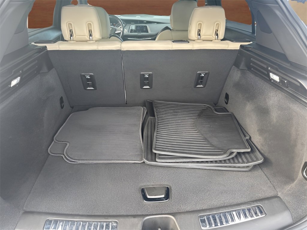 Certified 2022 Cadillac XT4 Sport image 10