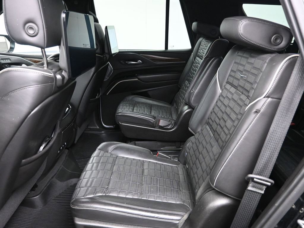 Used 2021 Cadillac Escalade Premium Luxury Platinum image 32