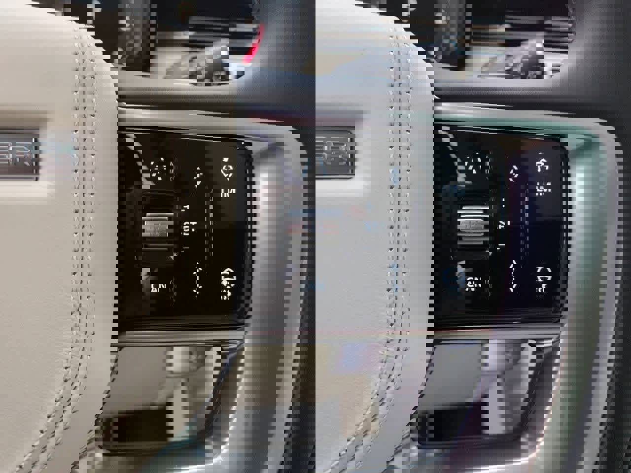 Certified 2023 Land Rover Range Rover SE image 26