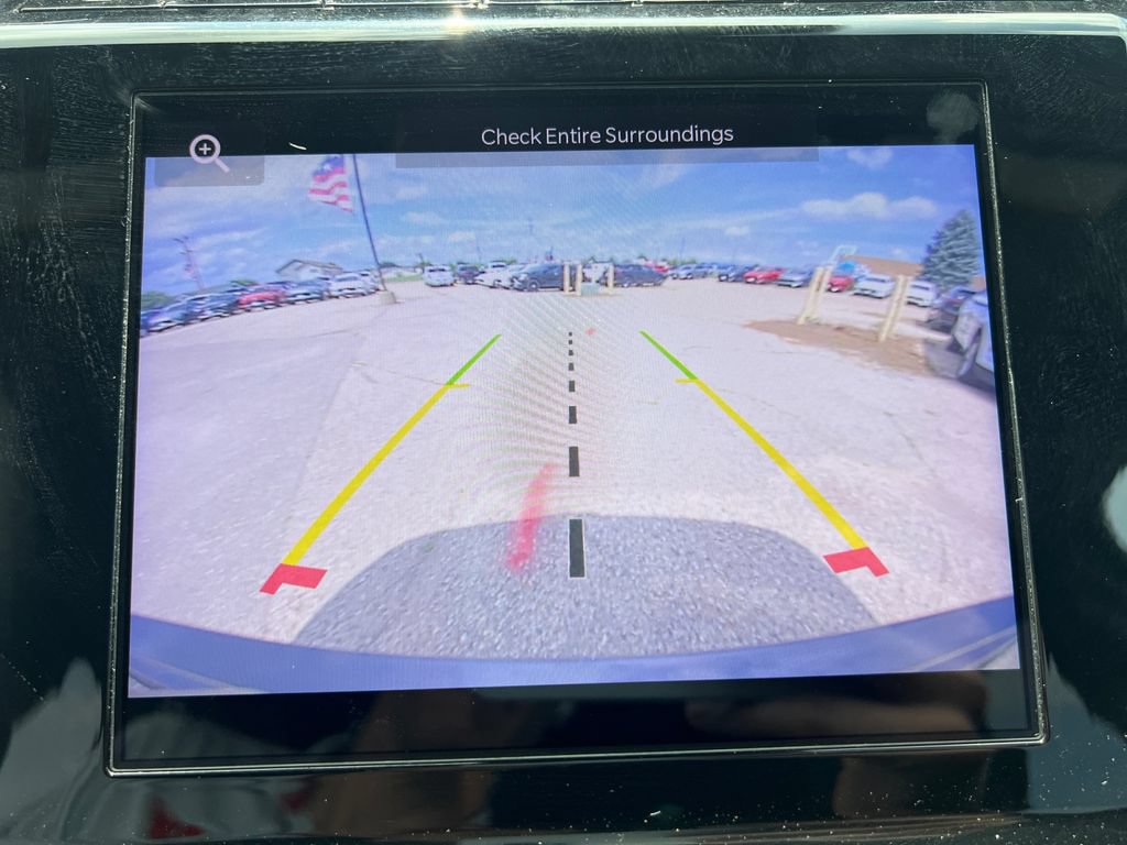 Used 2024 Jeep Grand Cherokee Altitude AWD/4WD image 28