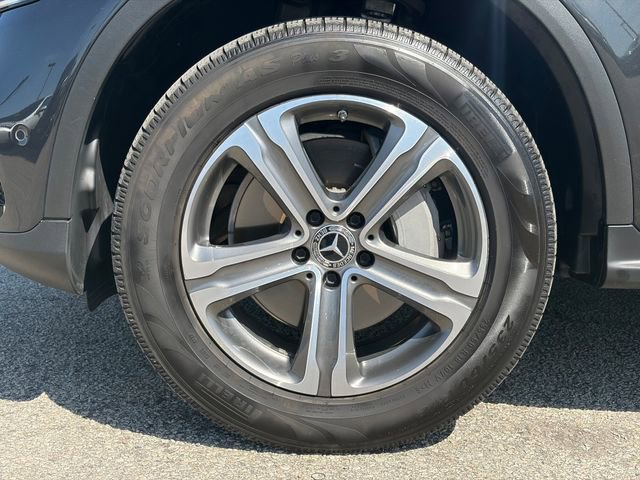 Used 2021 Mercedes-Benz GLC 300 4MATIC image 25