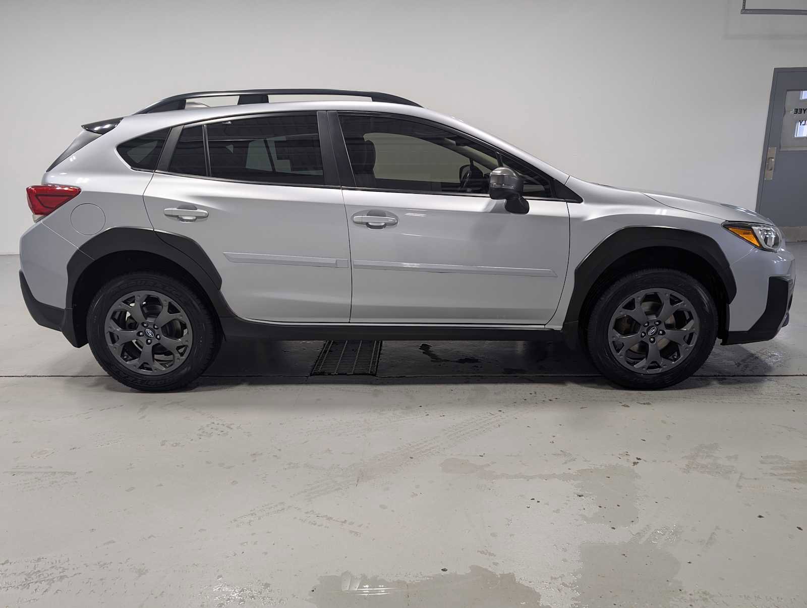 Used 2021 Subaru Crosstrek 2.5i Sport w/ Moonroof Package image 7