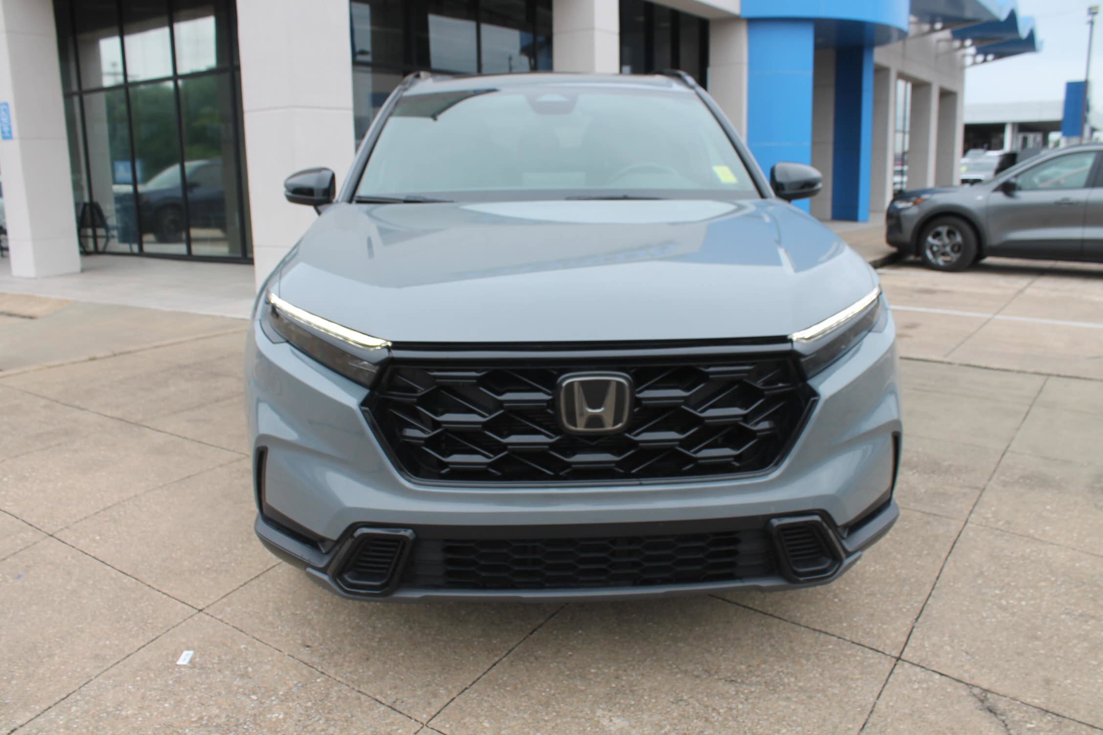 Used 2023 Honda CR-V Sport image 2