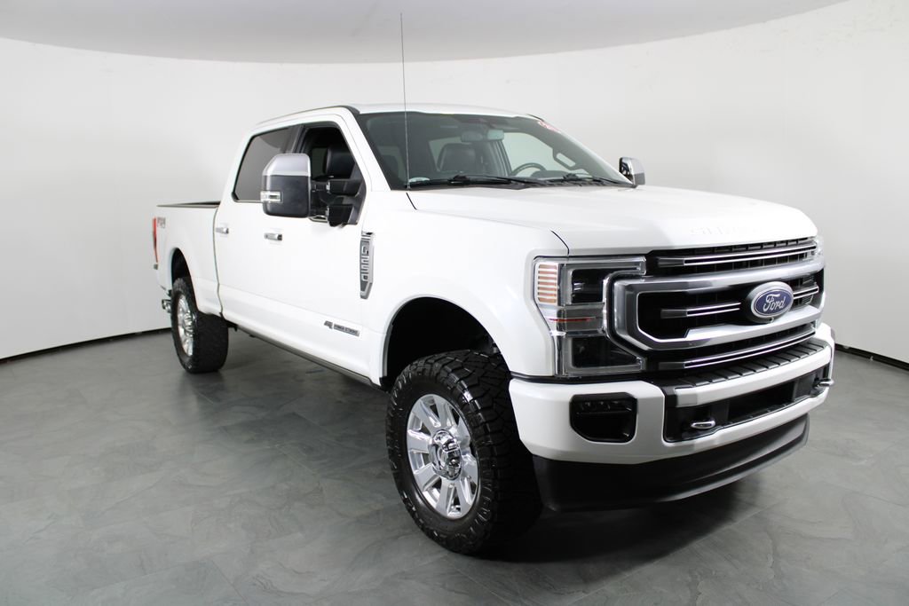 Used 2021 Ford F250 Platinum w/ FX4 Off-Road Package image 4