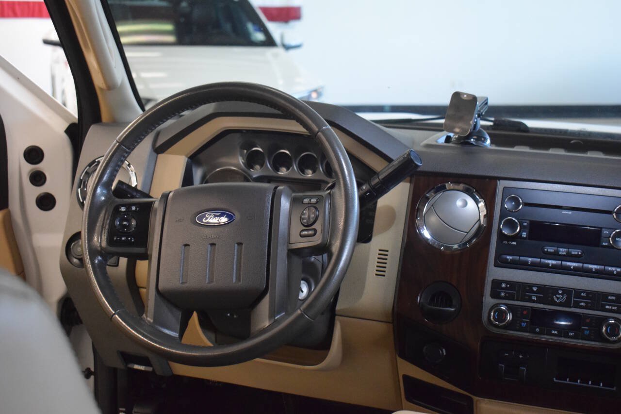 Used 2011 Ford F250 Lariat w/ Lariat Interior Pkg RWD image 45