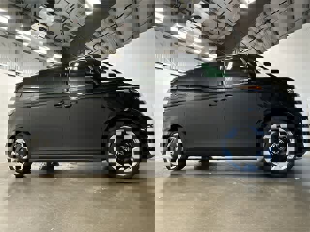 New 2025 Volkswagen ID. Buzz Pro S image 3