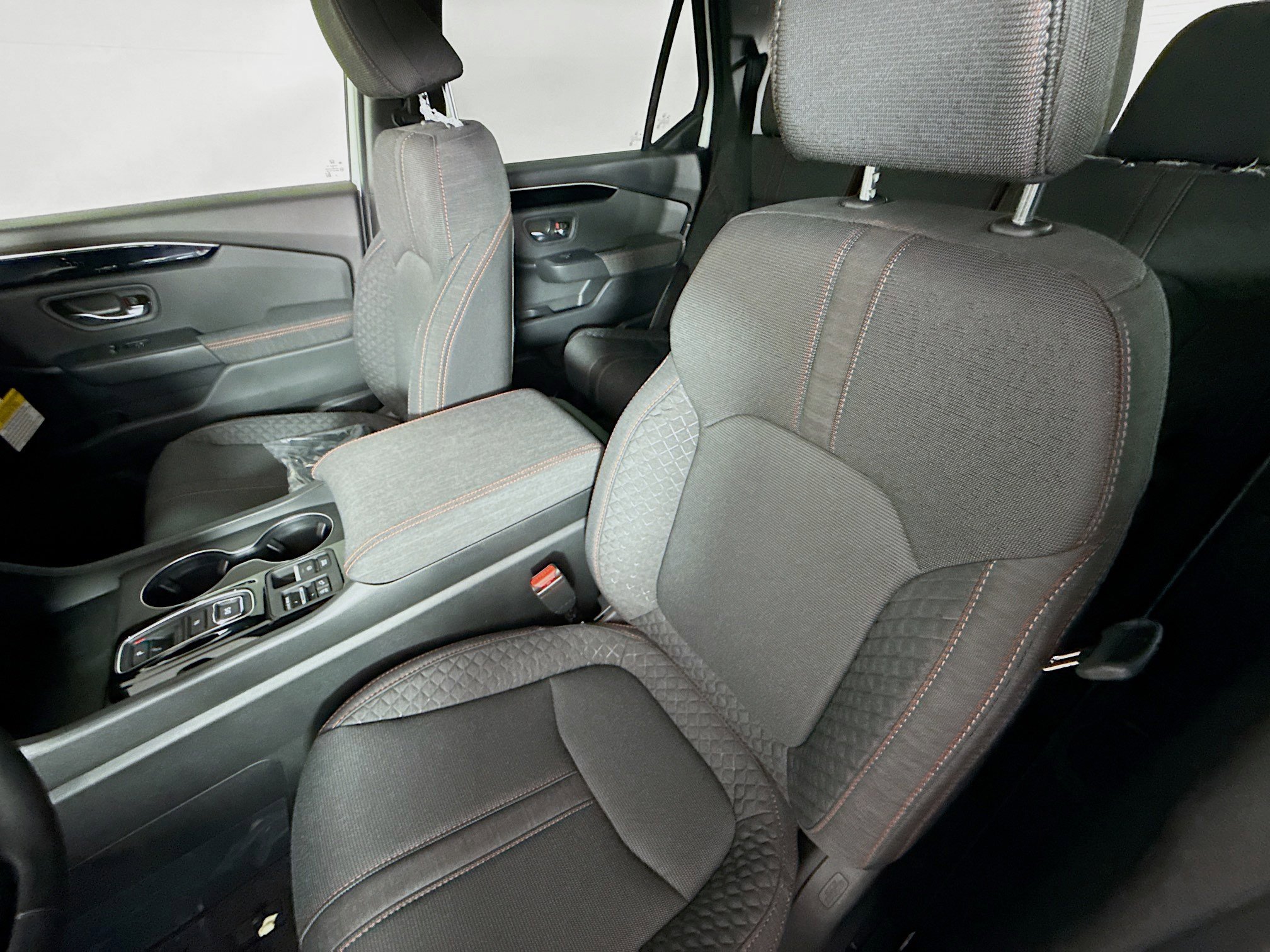 New 2026 Honda Pilot Sport image 26