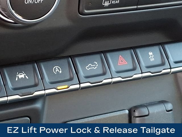 Used 2022 Chevrolet Silverado 1500 Custom Trail Boss w/ LPO, Dark Essentials Package AWD/4WD image 17