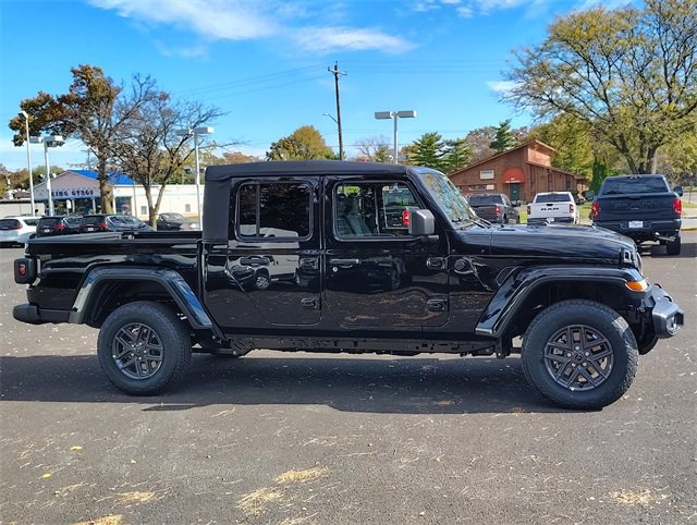 New 2026 Jeep Gladiator Sport image 7