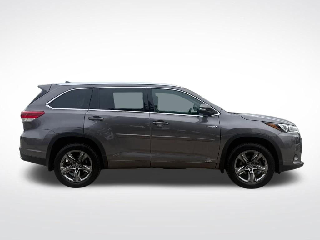 Used 2019 Toyota Highlander Limited Platinum AWD/4WD image 2
