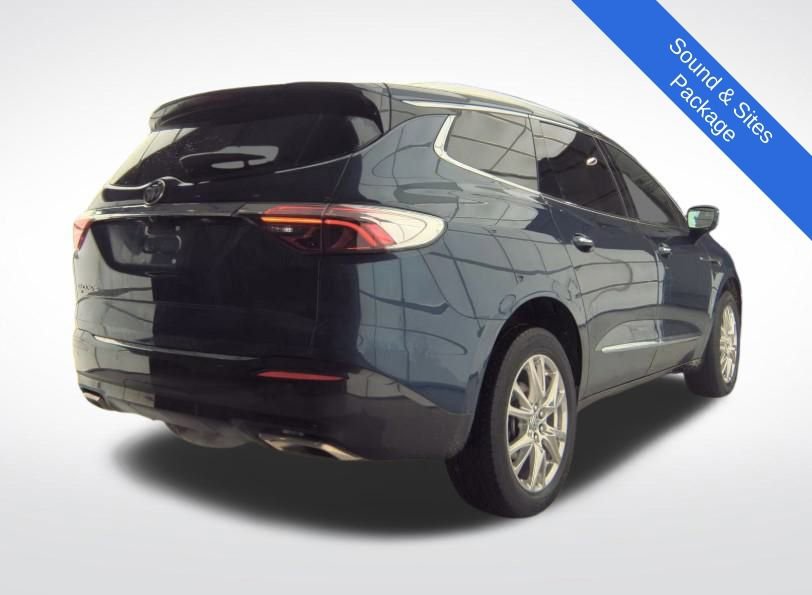 Used 2023 Buick Enclave Essence w/ Experience Buick Package image 4