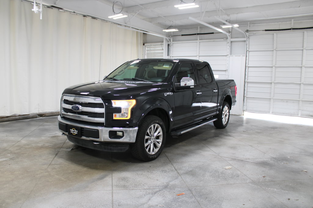 Used 2015 Ford F150 Lariat w/ Equipment Group 502A Luxury AWD/4WD image 4