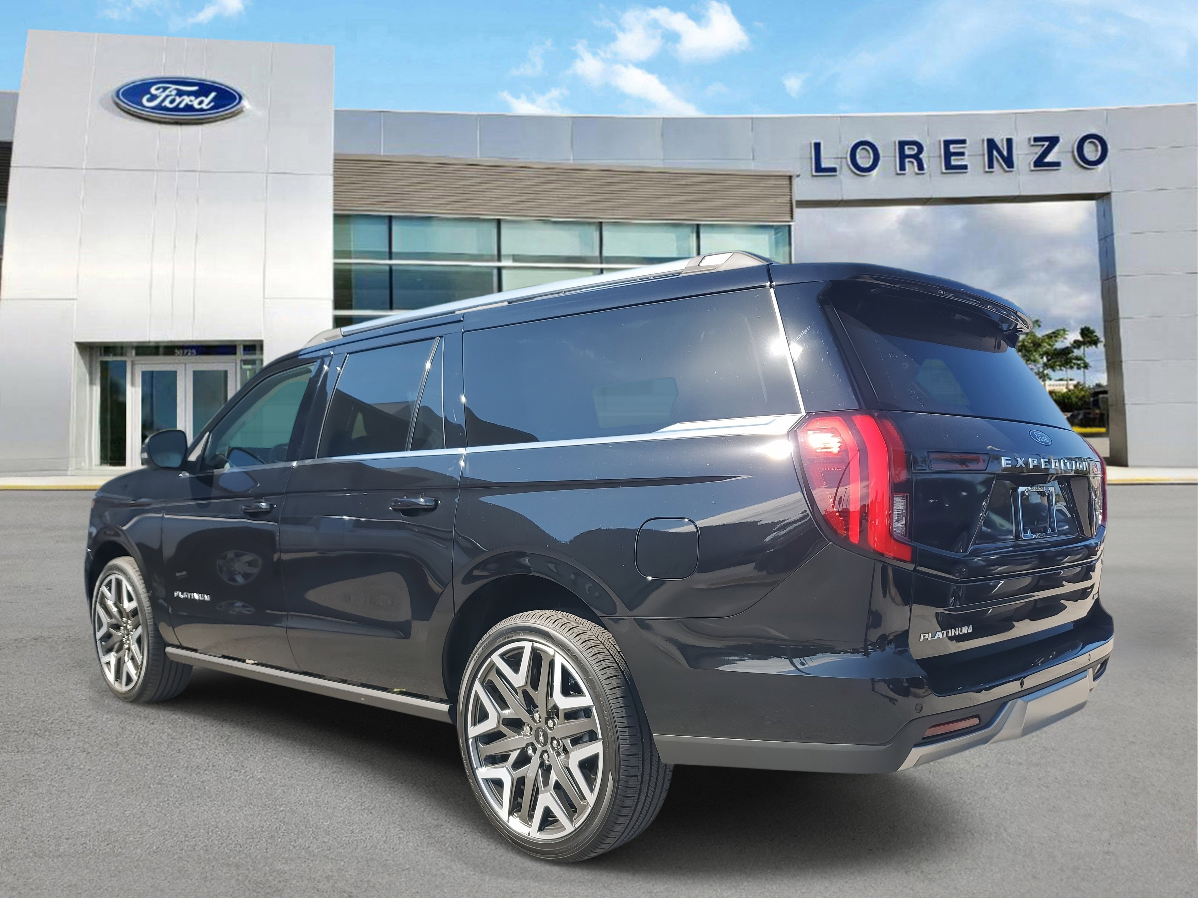 New 2026 Ford Expedition Max Platinum image 5