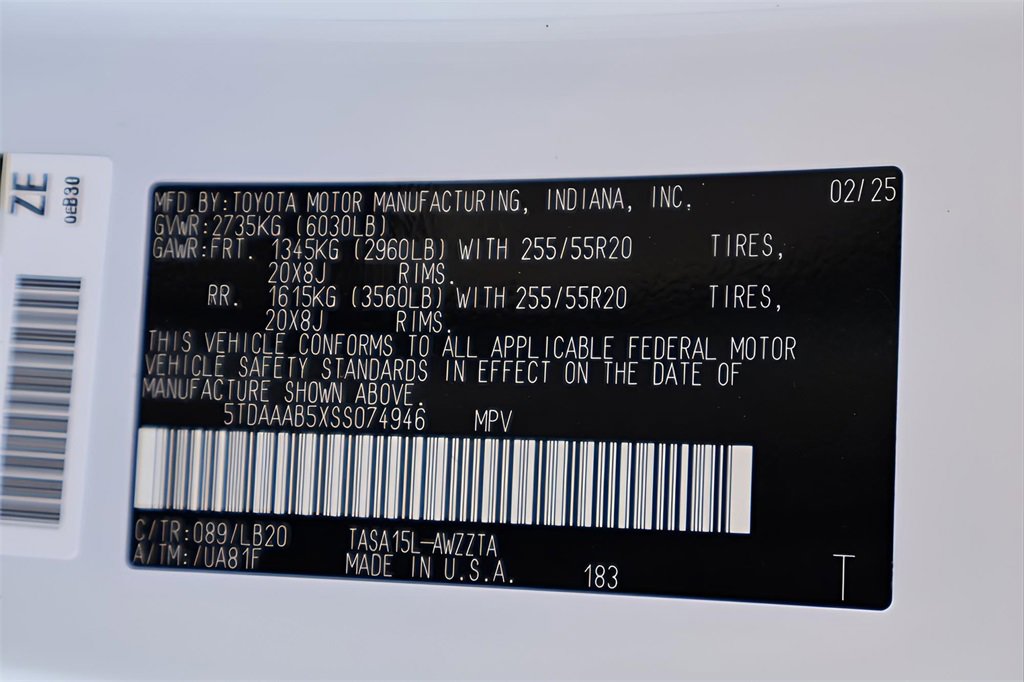 Certified 2025 Toyota Grand Highlander AWD image 25