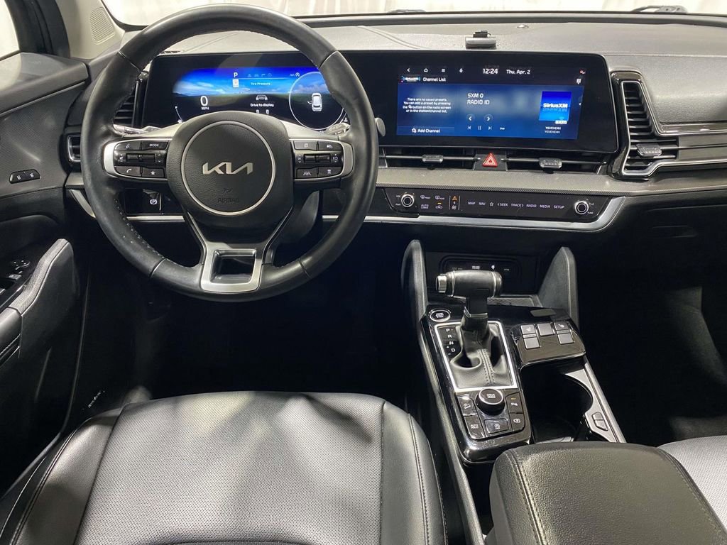 Used 2023 Kia Sportage SX image 11