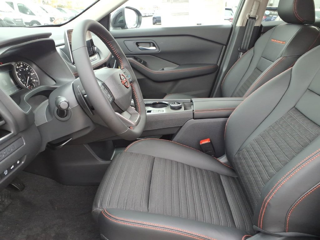 New 2027 Nissan Rogue SV w/ Rock Creek Premium Package AWD/4WD image 17