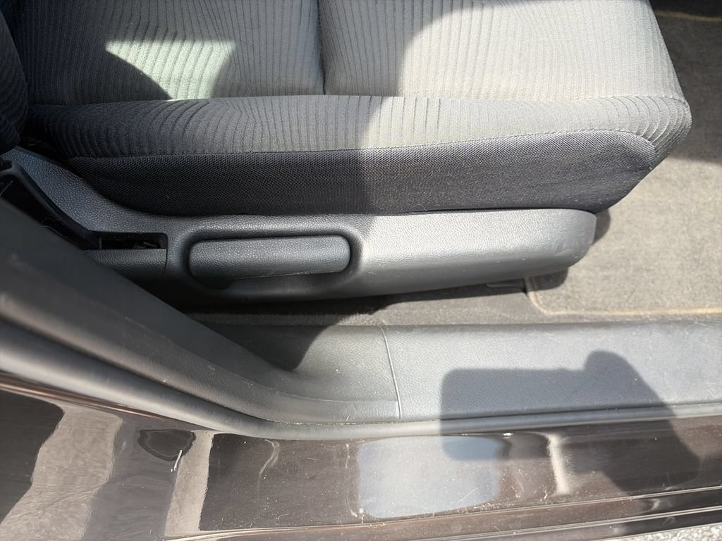 Used 2017 Honda Accord LX image 31