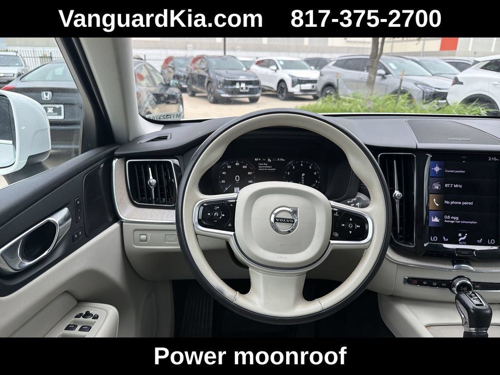 Used 2021 Volvo XC60 T5 Inscription w/ Advanced Package AWD/4WD image 13