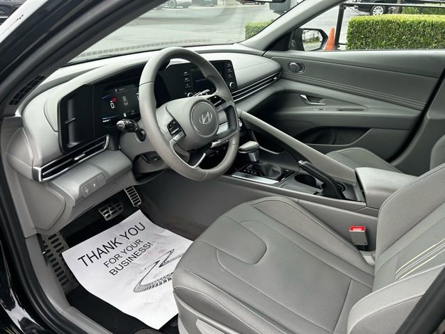Certified 2025 Hyundai Elantra Sport image 16