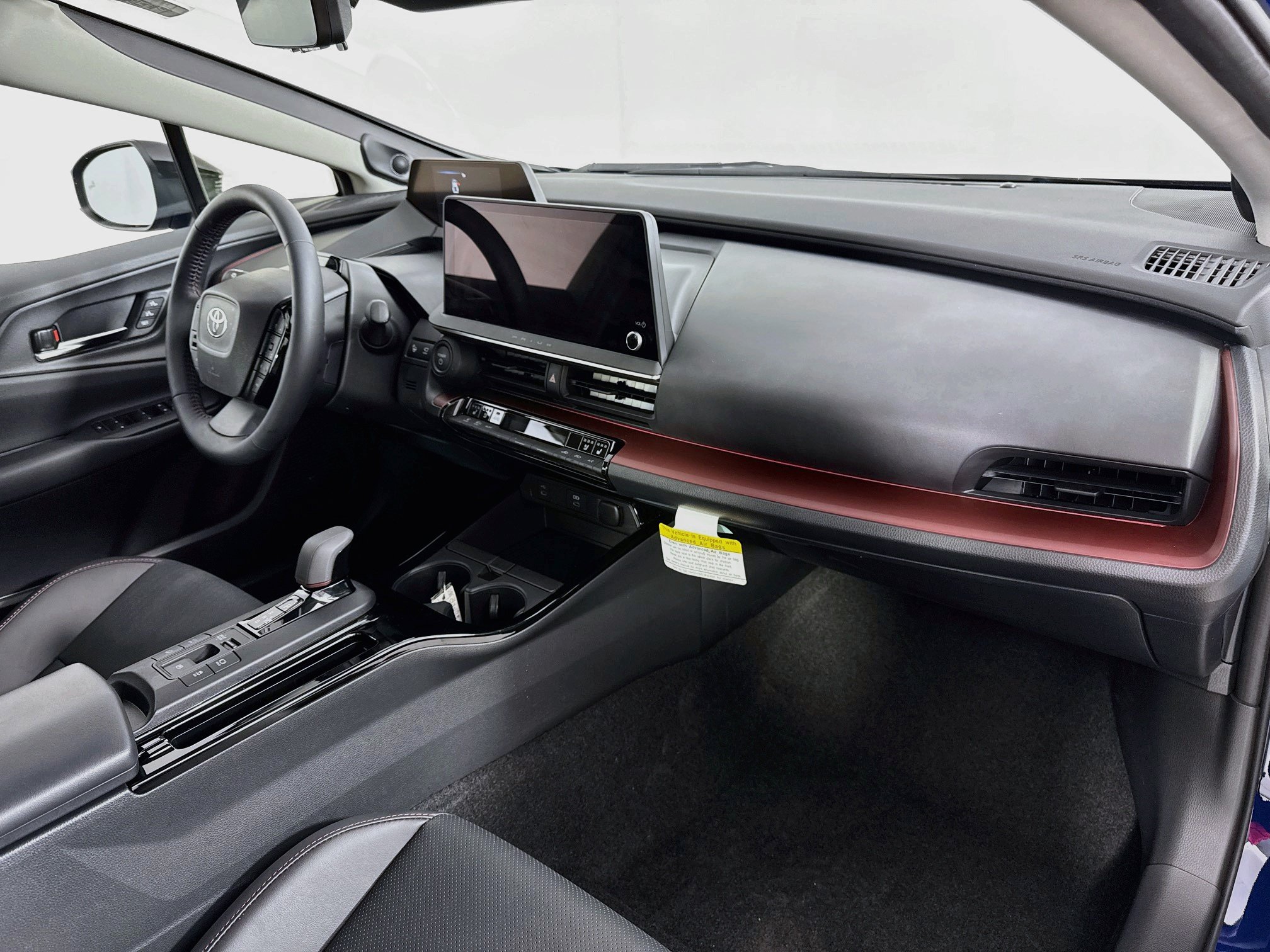 Certified 2026 Toyota Prius Plug-In Hybrid w/ Limited Premium Package FWD image 30
