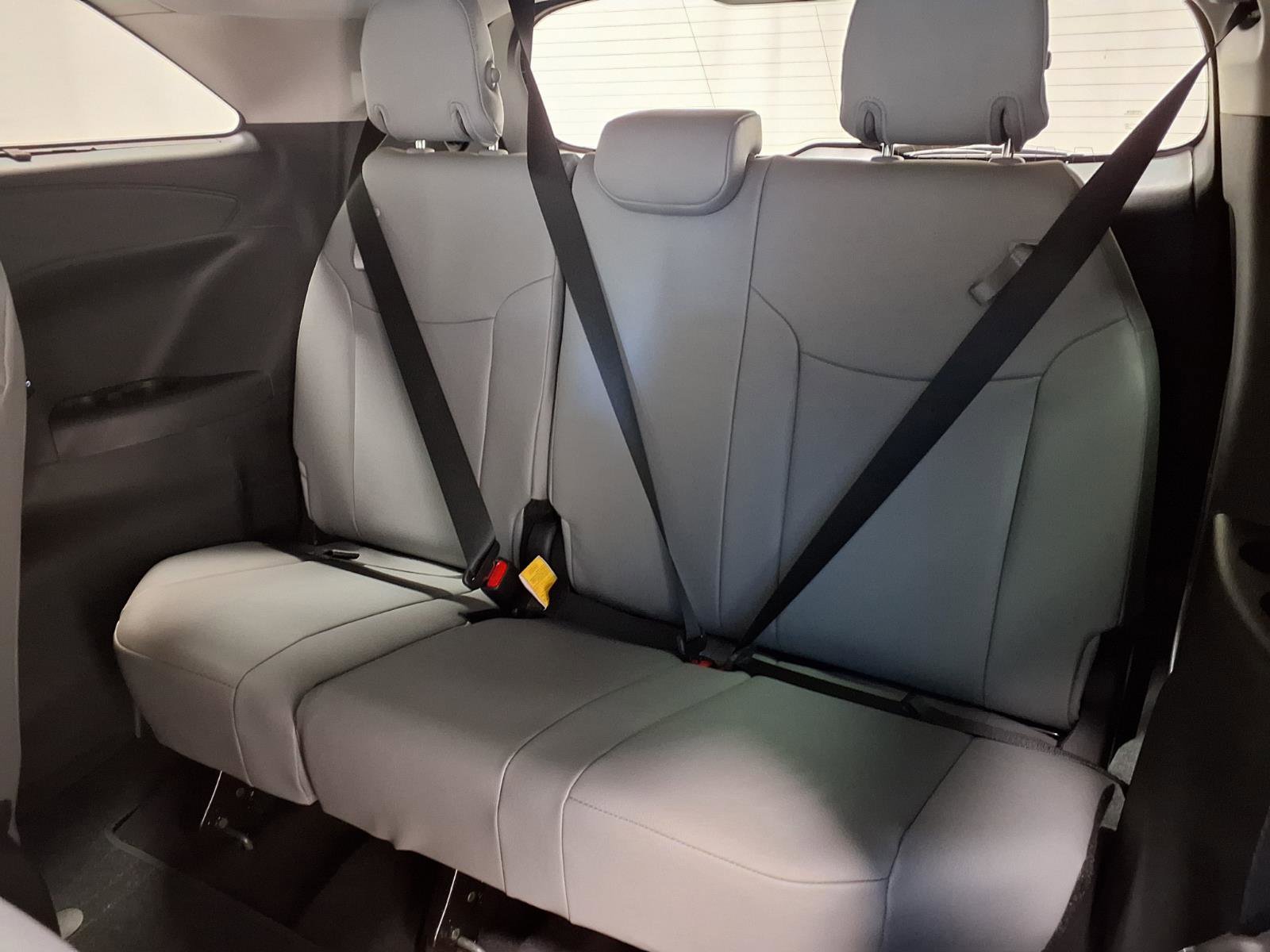 New 2026 Toyota Sienna XLE image 25