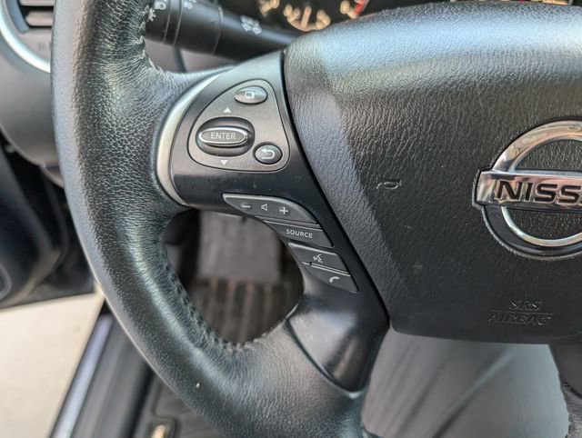 Used 2018 Nissan Pathfinder SL image 13