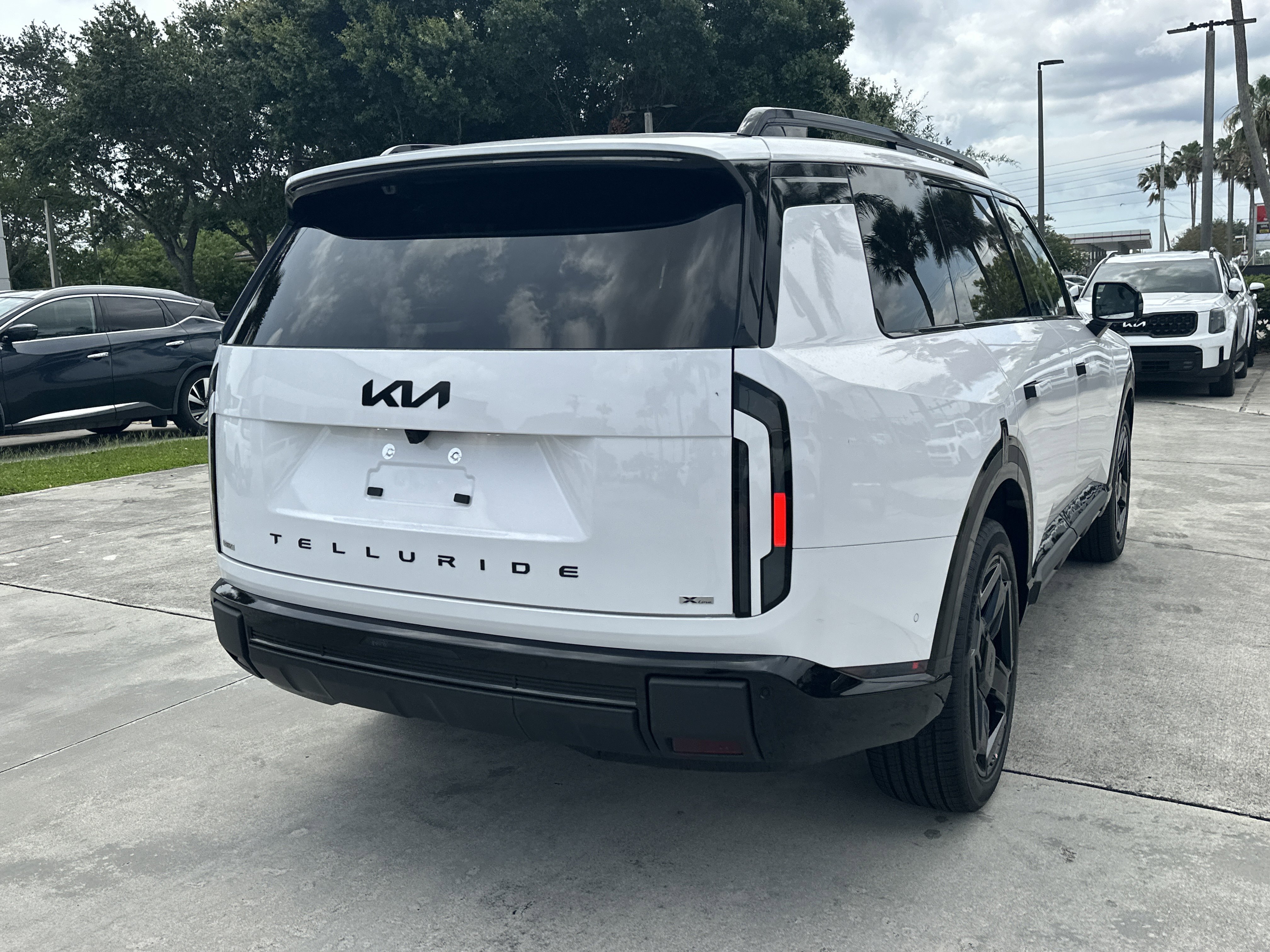 New 2027 Kia Telluride X-Line SX Prestige AWD/4WD image 8