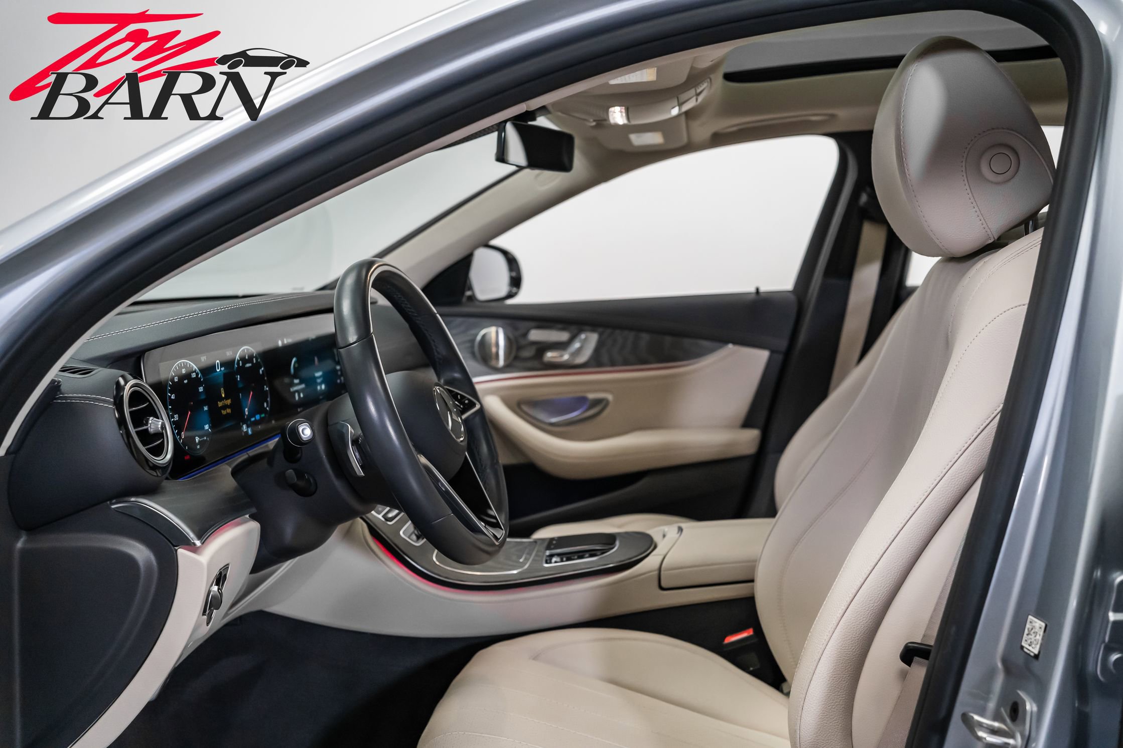 Used 2022 Mercedes-Benz E 450 4MATIC Sedan image 26