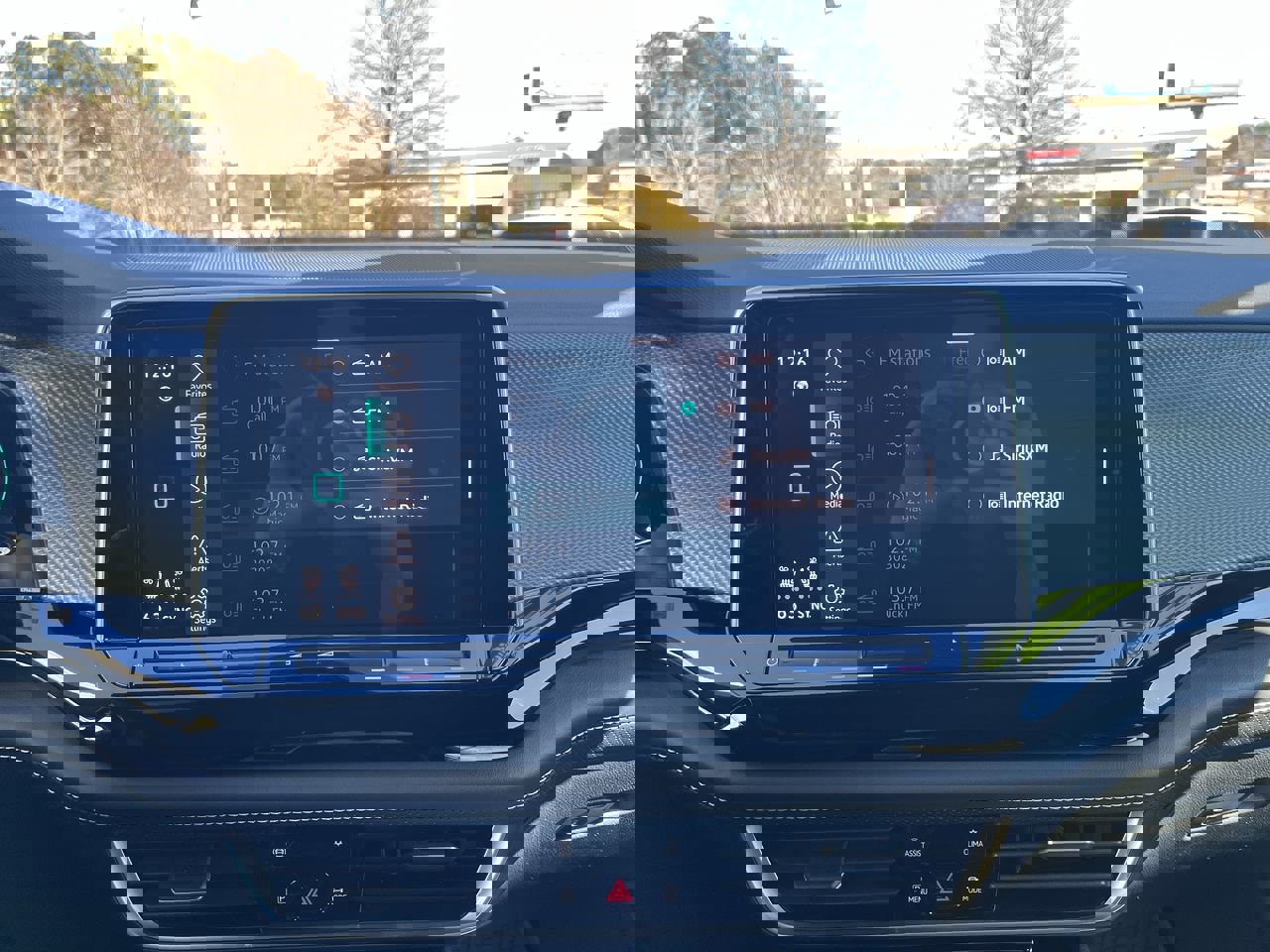 Used 2024 Volkswagen Atlas Cross Sport SEL image 23