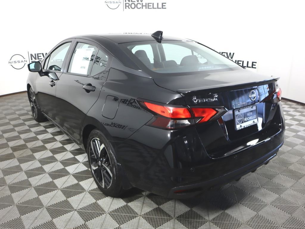 Certified 2025 Nissan Versa SR w/ Trunk Package image 7