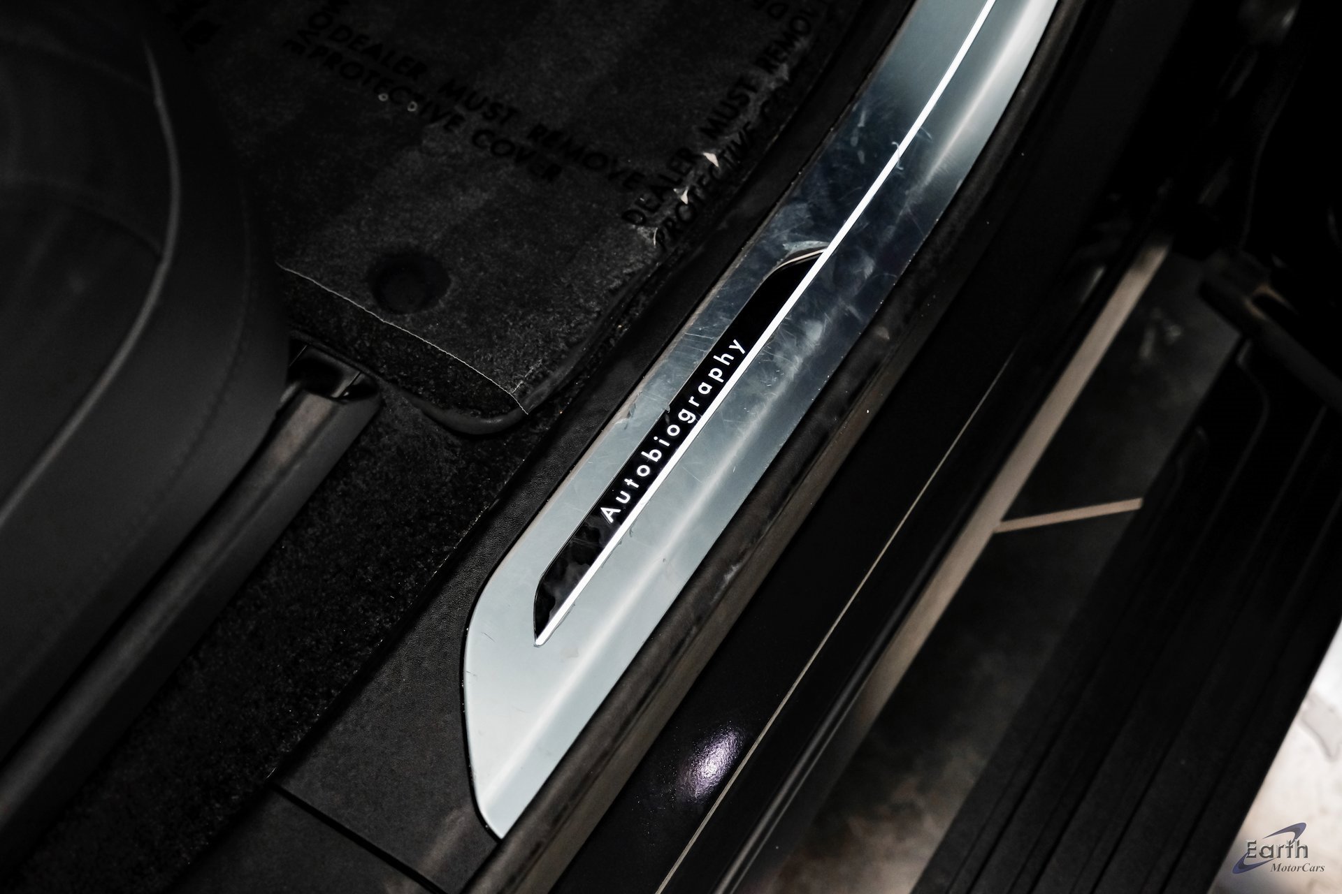 Used 2023 Land Rover Range Rover Autobiography image 47