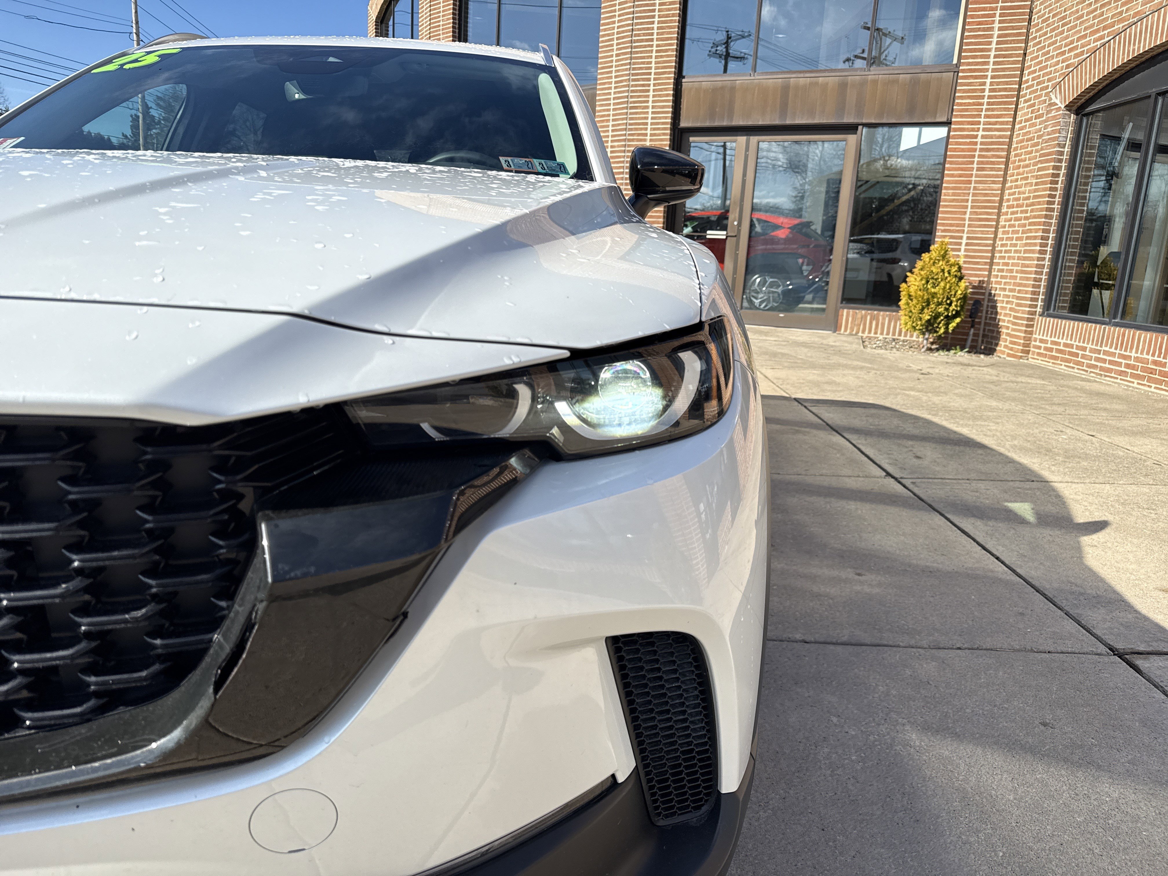 Certified 2025 MAZDA CX-50 2.5 Hybrid w/ Premium Plus Pkg image 10