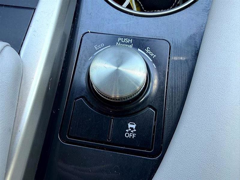 Used 2021 Lexus RX 350 2WD w/ Accessory Package image 40