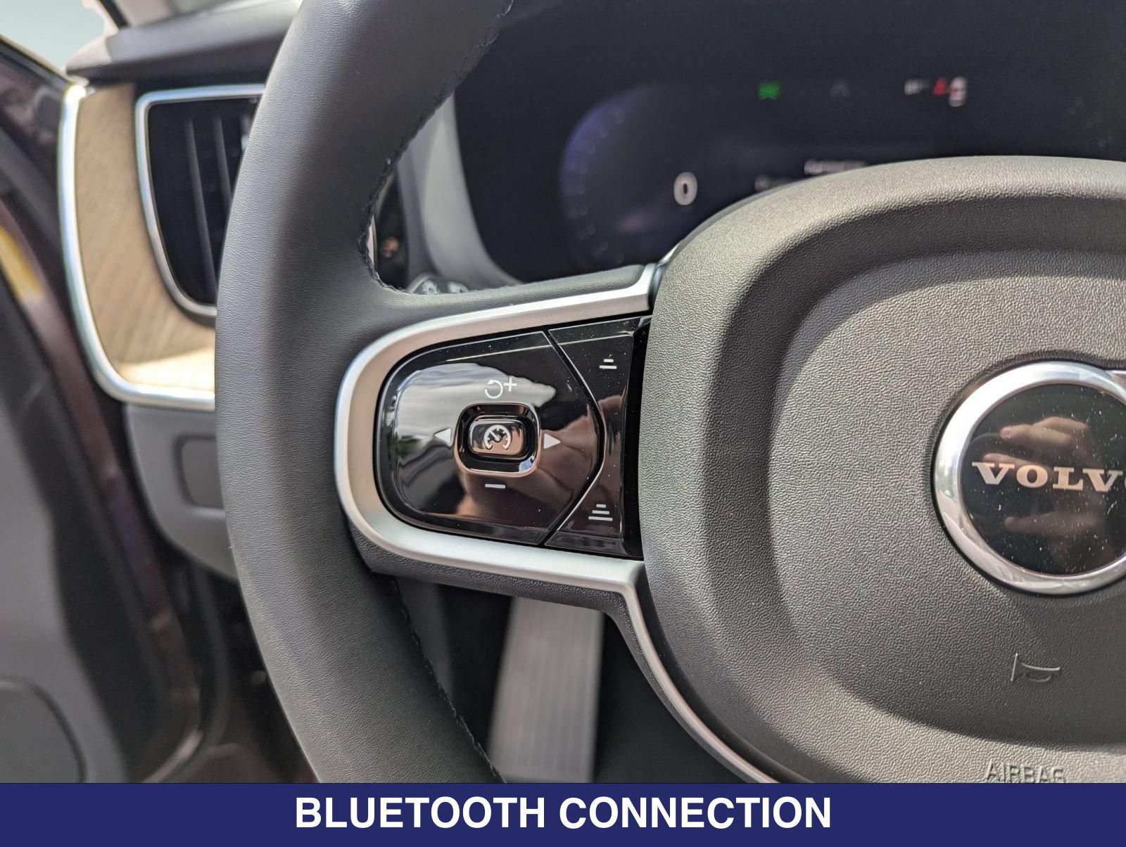 New 2026 Volvo XC60 B5 Plus w/ Protection Package Premier AWD/4WD image 12